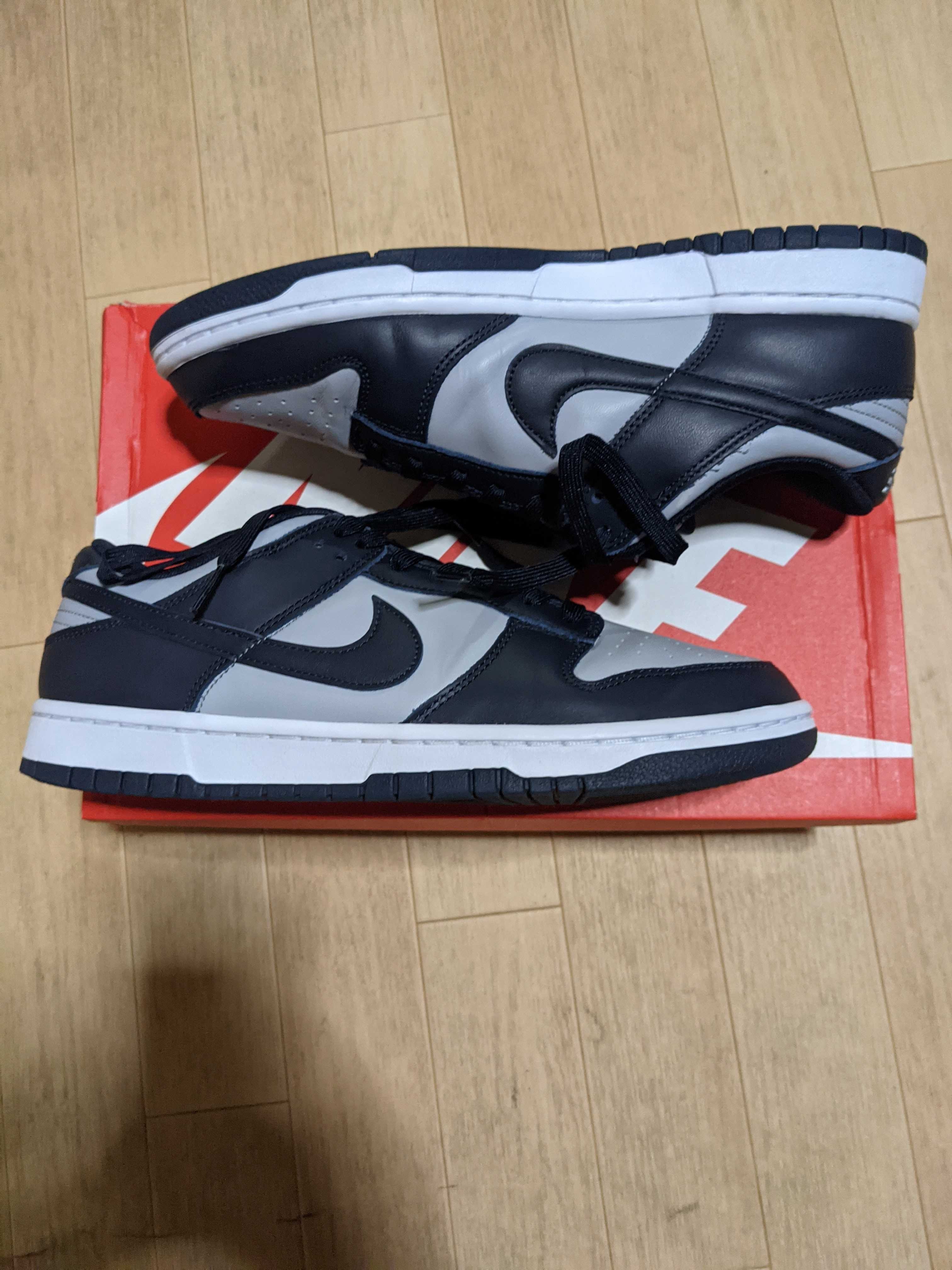 Nike Dunk Low "Championship Grey"