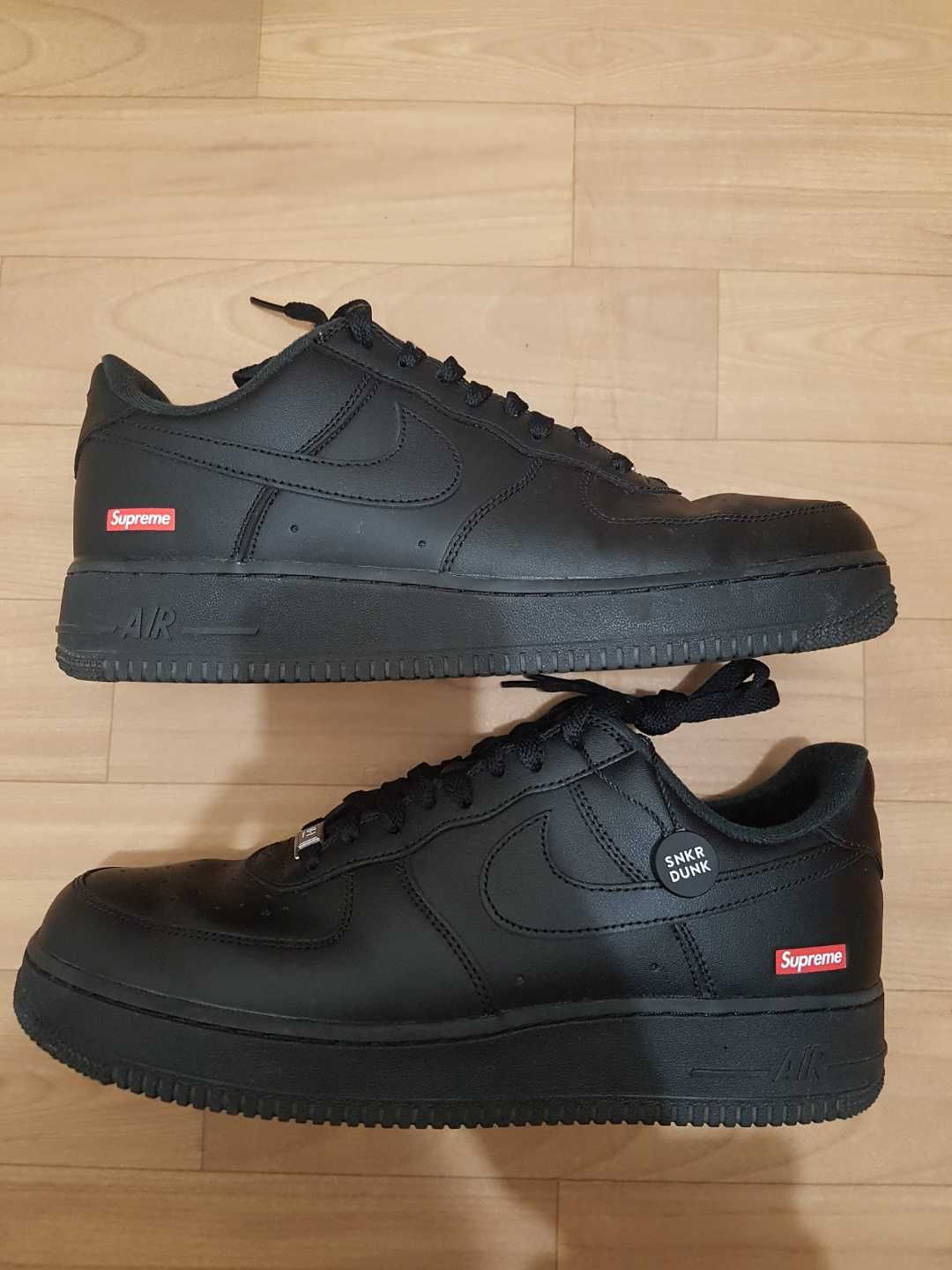 Supreme × Nike Air Force 1 Low "Black"