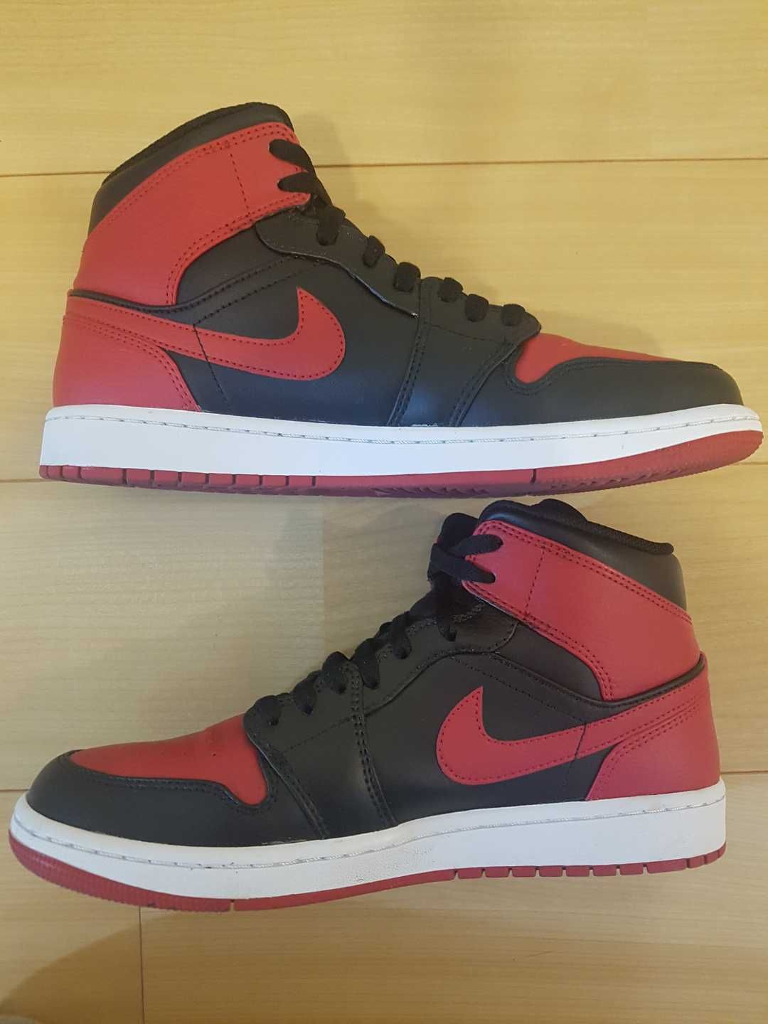 Nike Air Jordan 1 Mid "Bred"