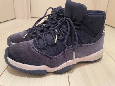 Nike Women's Air Jordan 11 "Midnight Navy"