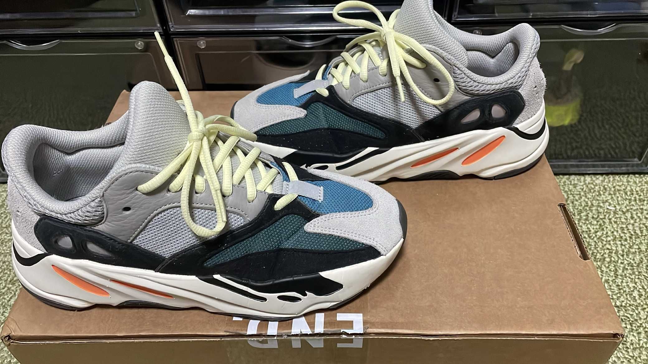 adidas YEEZY Boost 700 "Wave Runner"