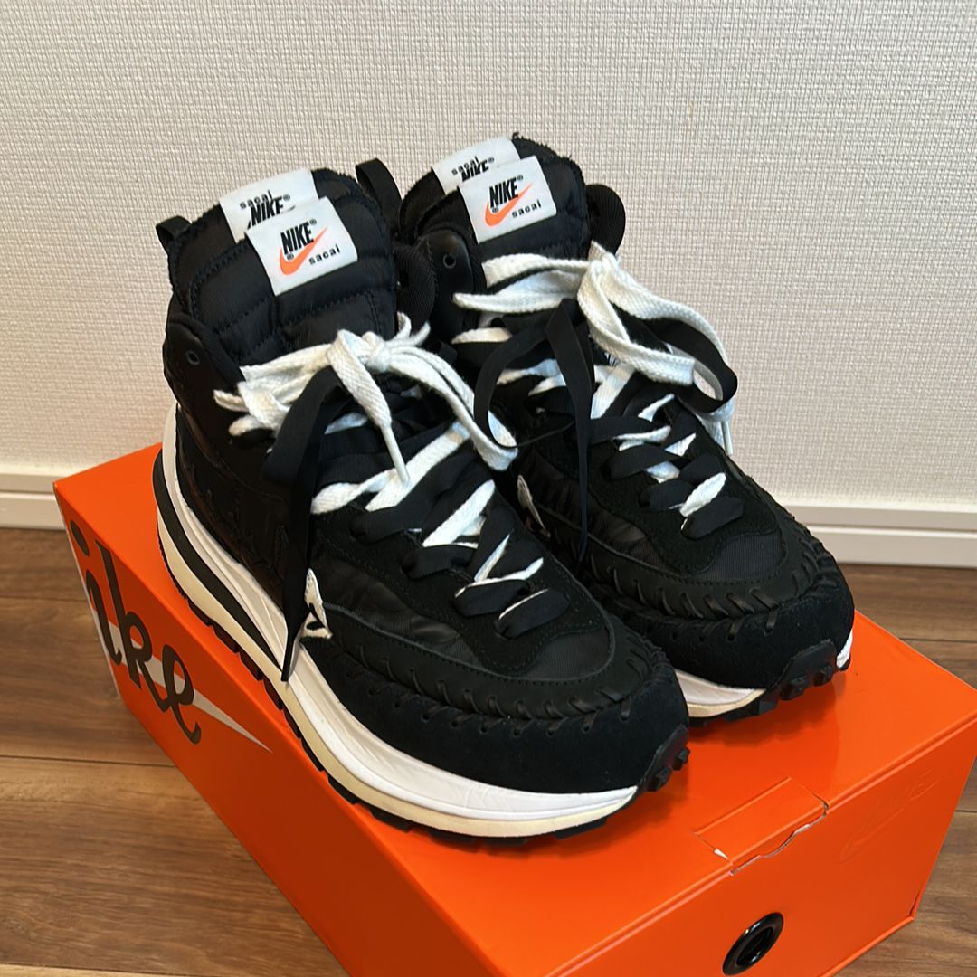 Jean-Paul Gaultier × sacai × Nike Vapor Waffle "Black/Black-White"