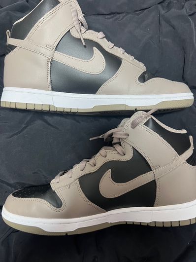 Nike Women's Dunk High "Moon Fossil"