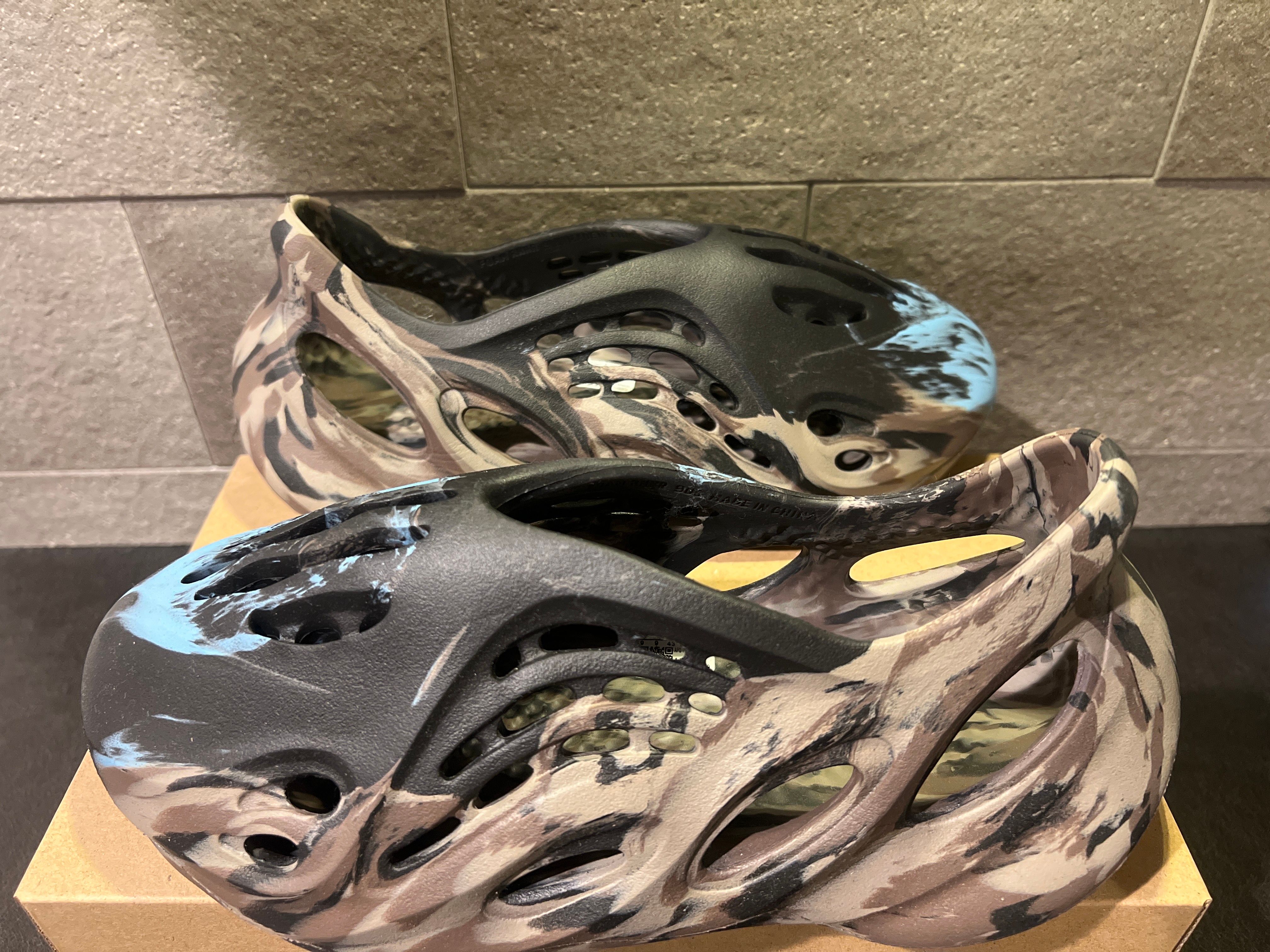 adidas YEEZY Foam Runner "MX Cinder"