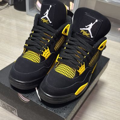 Nike Air Jordan 4 Retro "Thunder"(2023)
