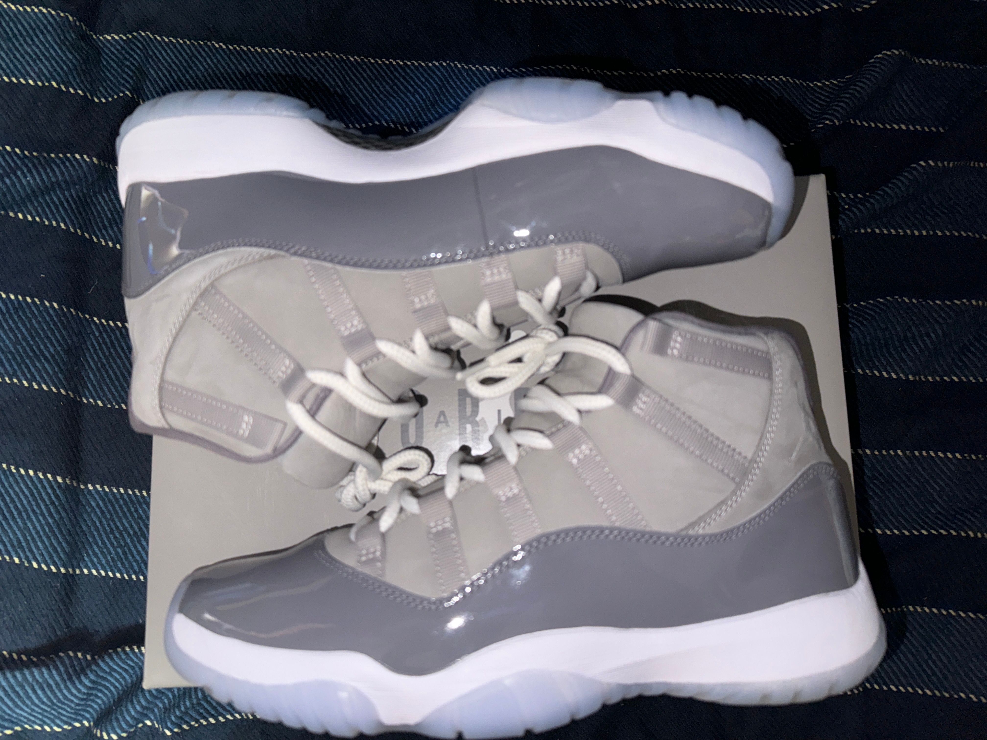 Nike Air Jordan 11 Retro "Cool Grey"