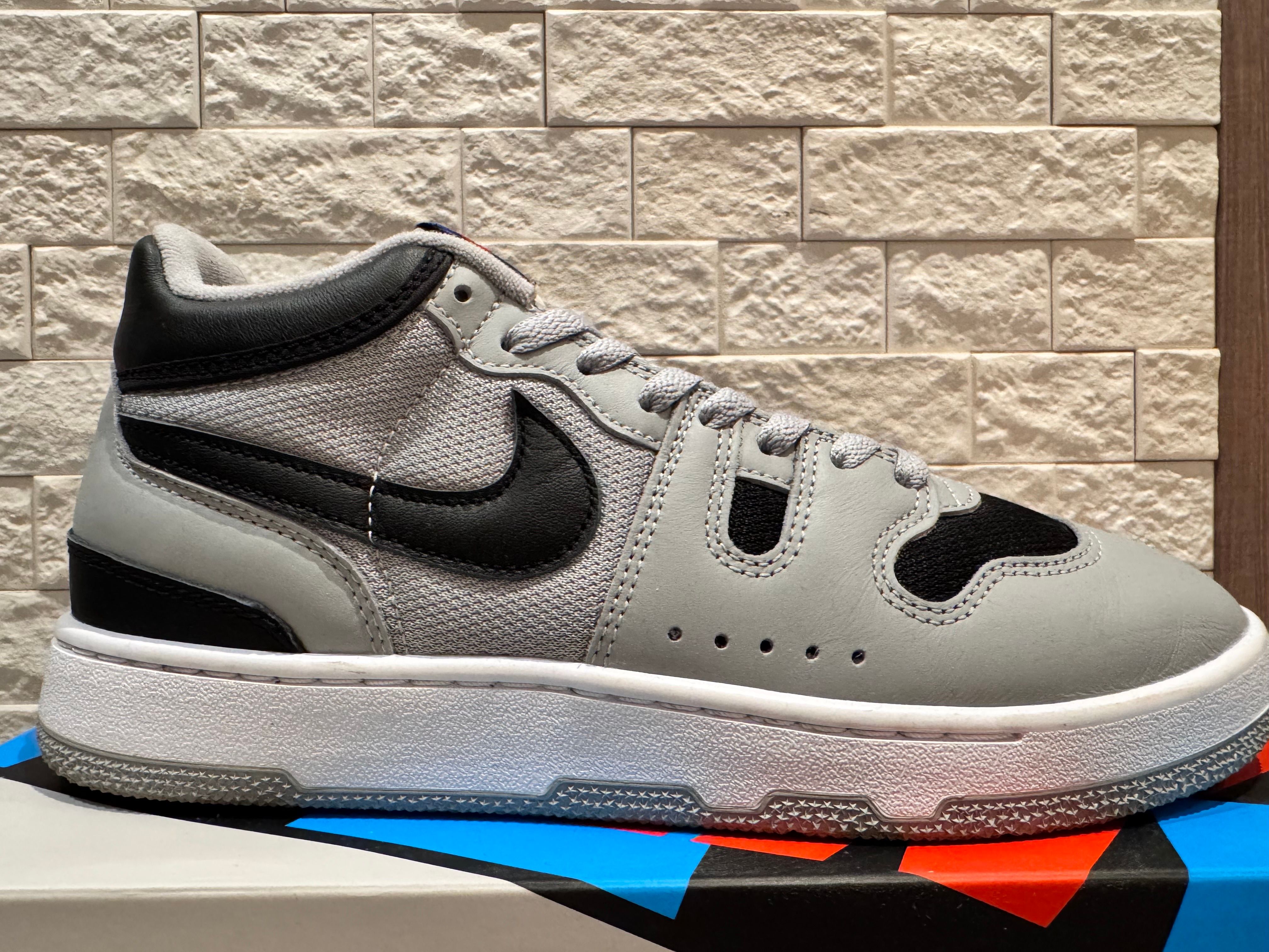 Nike Attack QS SP "Light Smoke Grey/Black White"