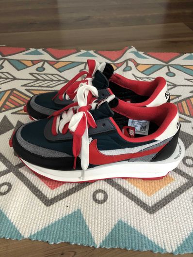 UNDERCOVER × sacai × Nike LD Waffle "Midnight Spruce/Pale Ivory-Dark Grey-University Red"