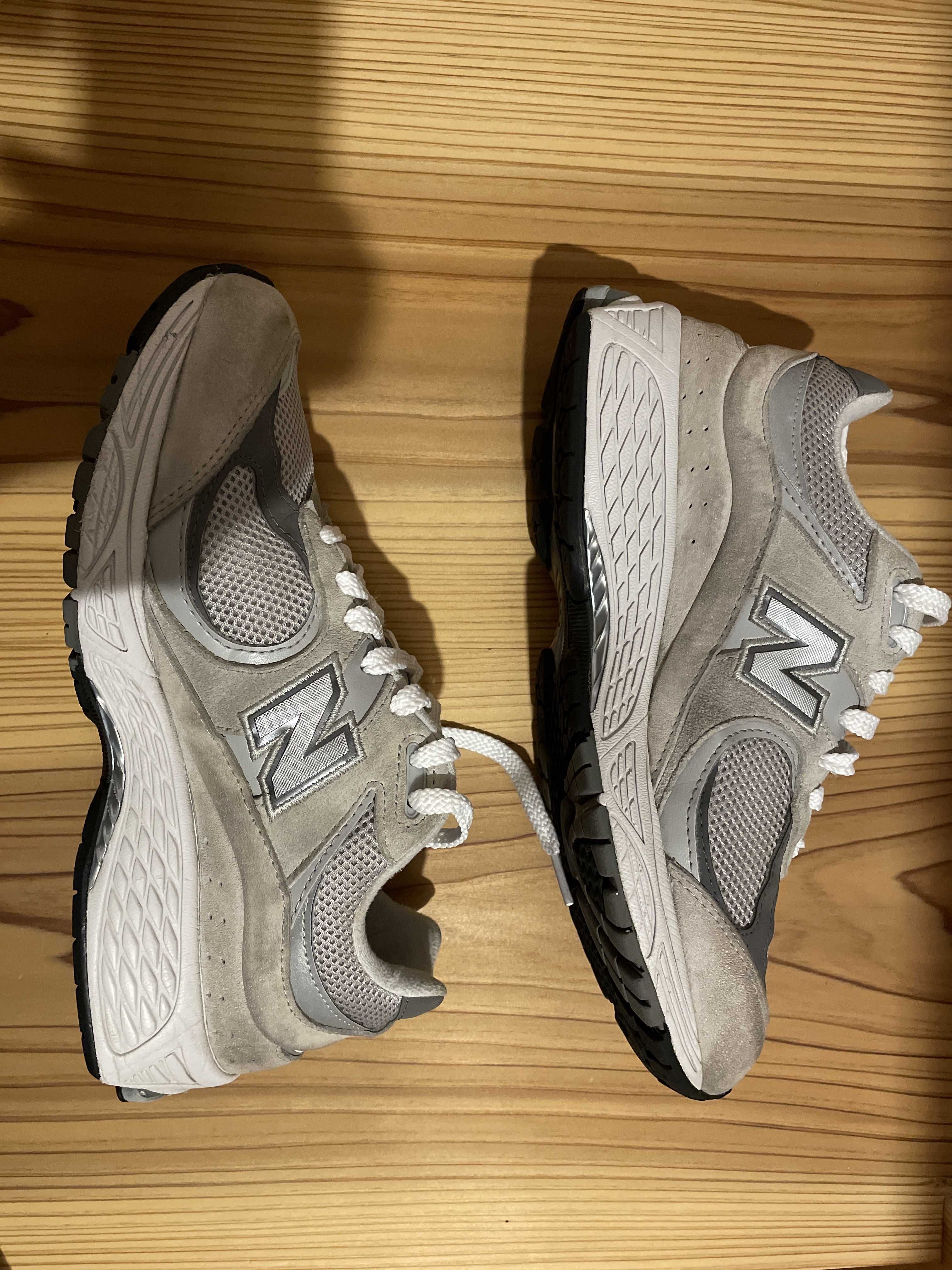 New Balance 2002R "Gray"