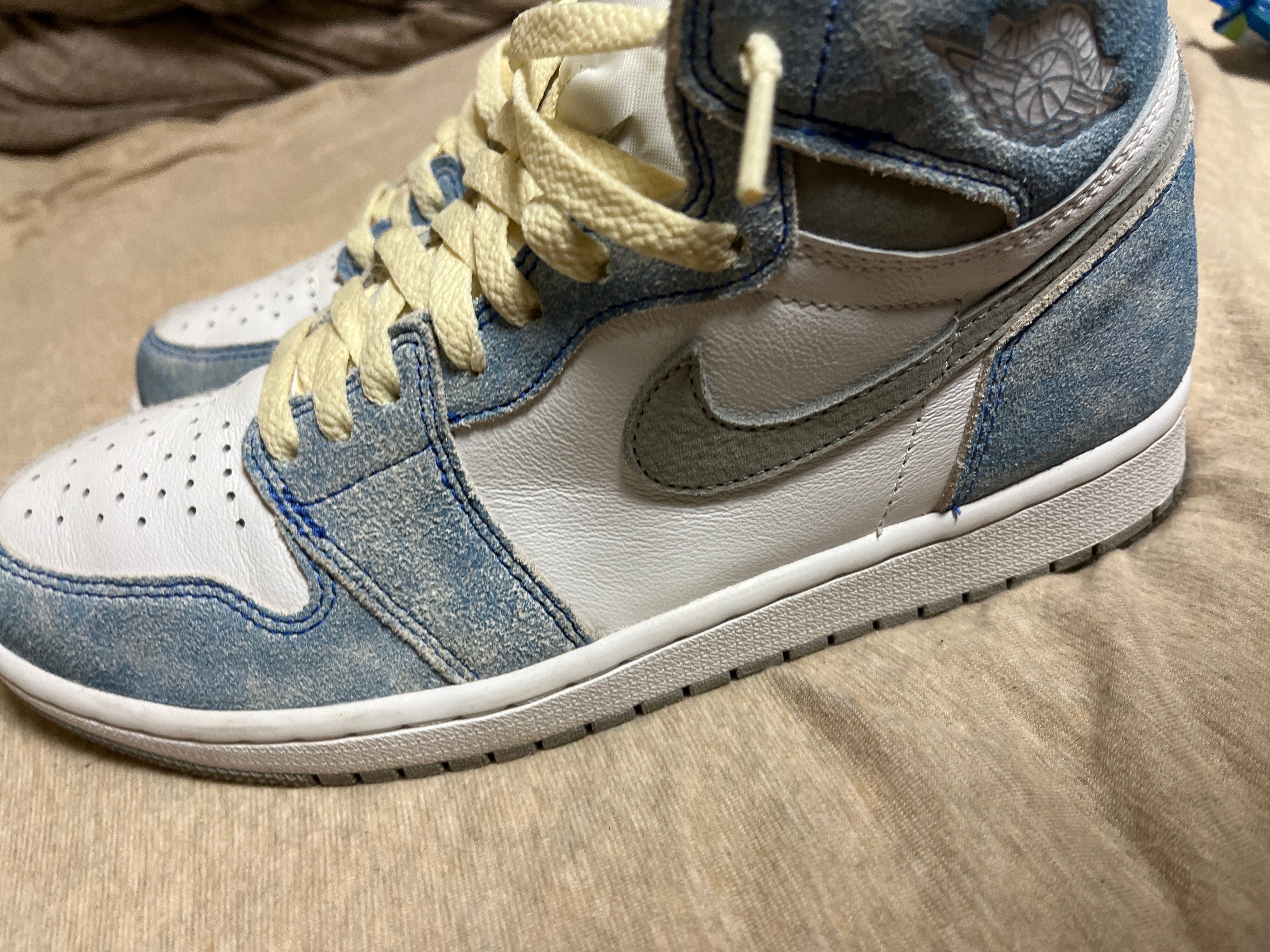 Nike Air Jordan 1 High OG "Hyper Royal"