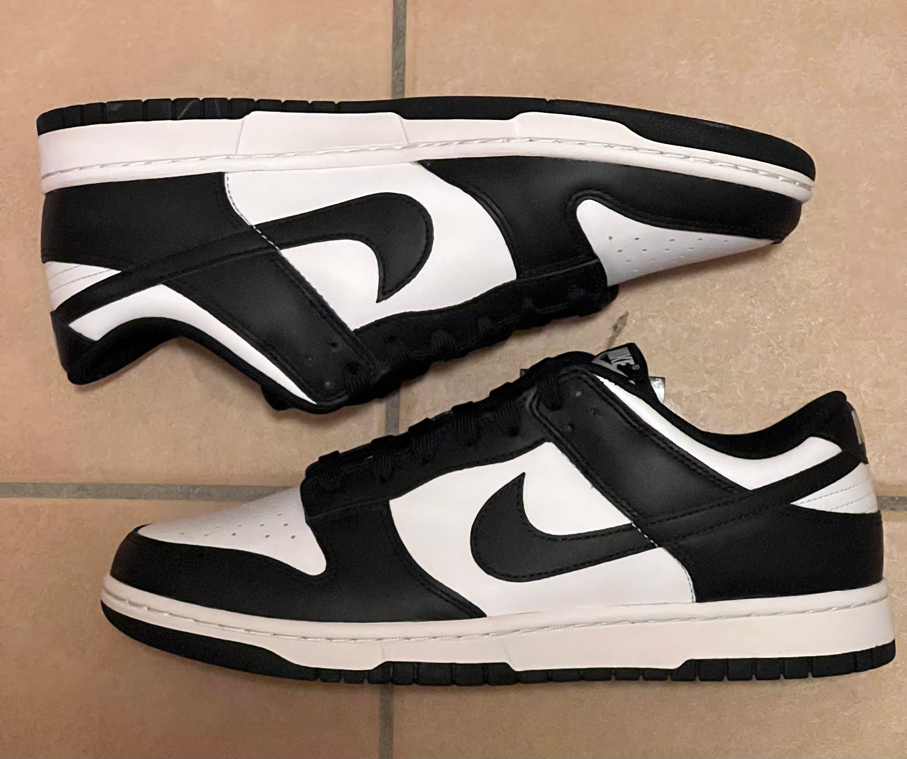 Nike Dunk Low Retro "Panda/White/Black"