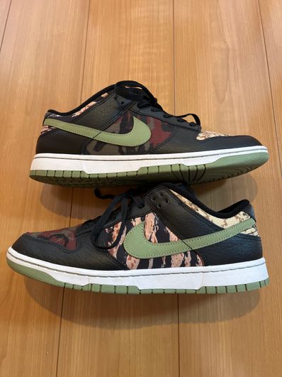 NIKE DUNK LOW SE "BLACK MULTI CAMO"
