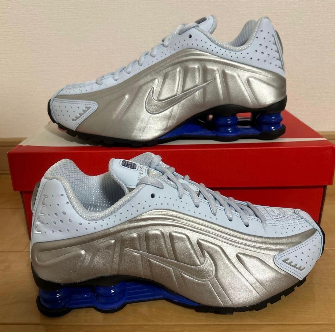 Nike Women's Shox R4 "Blue Tint/Racer Blue/Metallic Silver"