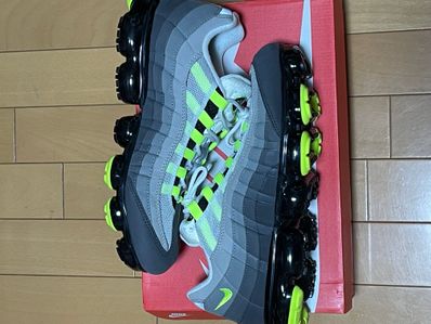 Nike Air Vapormax 95 "Neon"