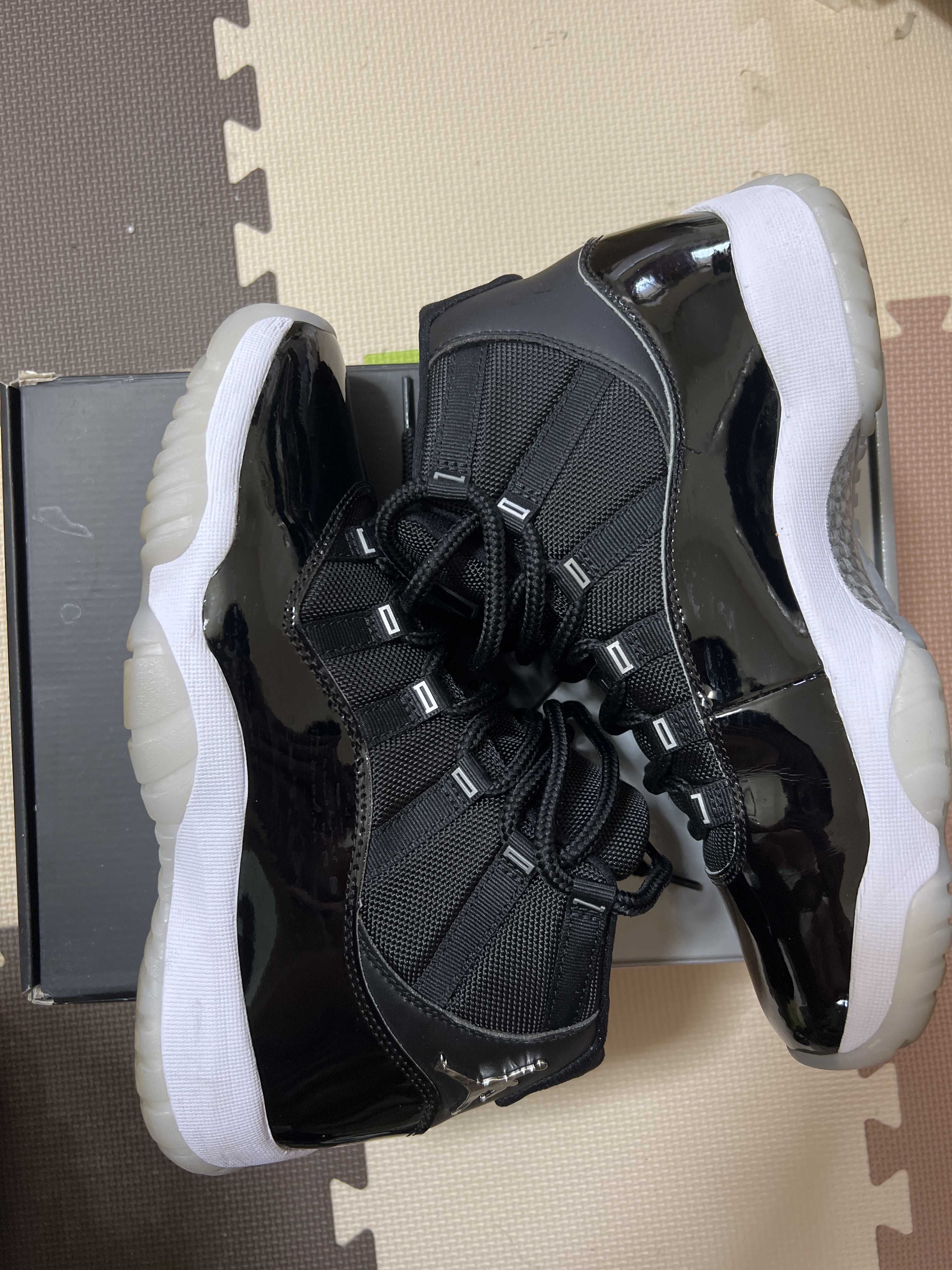 Nike Air Jordan 11 "Jubilee"