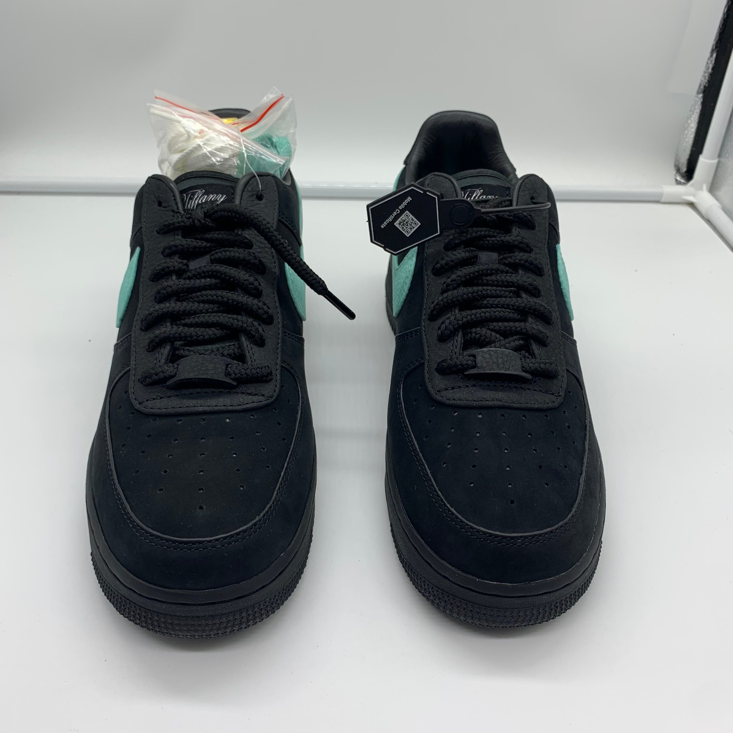 Tiffany & Co. × Nike Air Force 1 Low "1837"