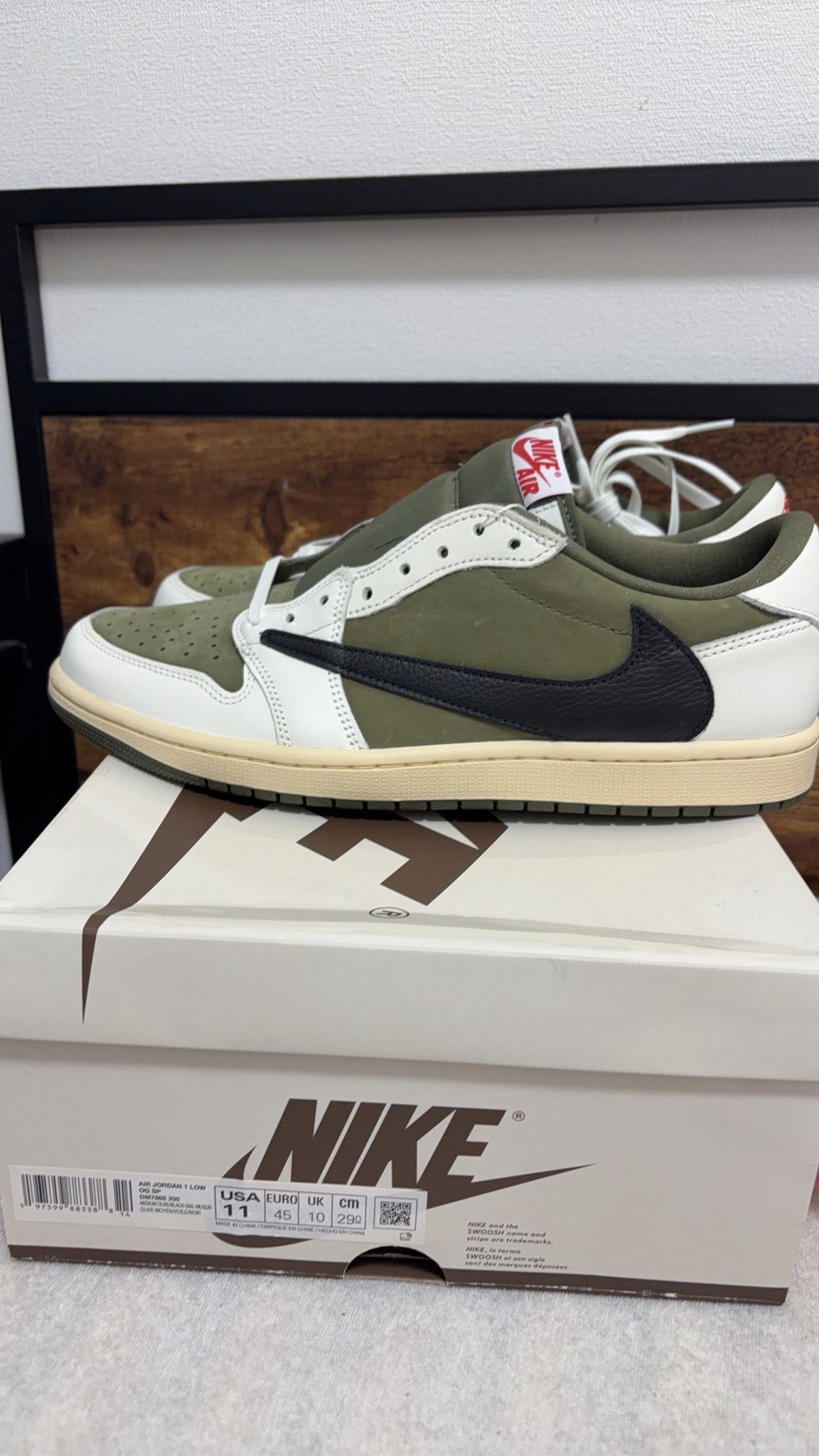 Travis Scott × Nike Air Jordan 1 Low OG SP "Reverse Olive"