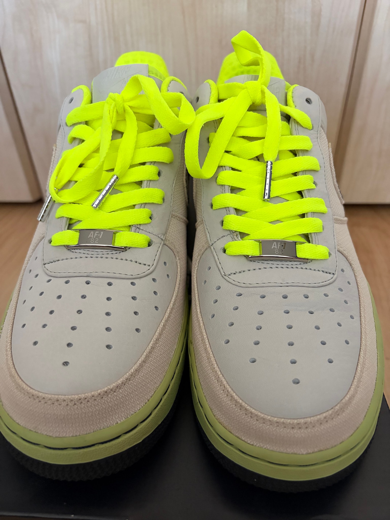 Nike Air Force 1 Low PRM "Light Bone/Volt"