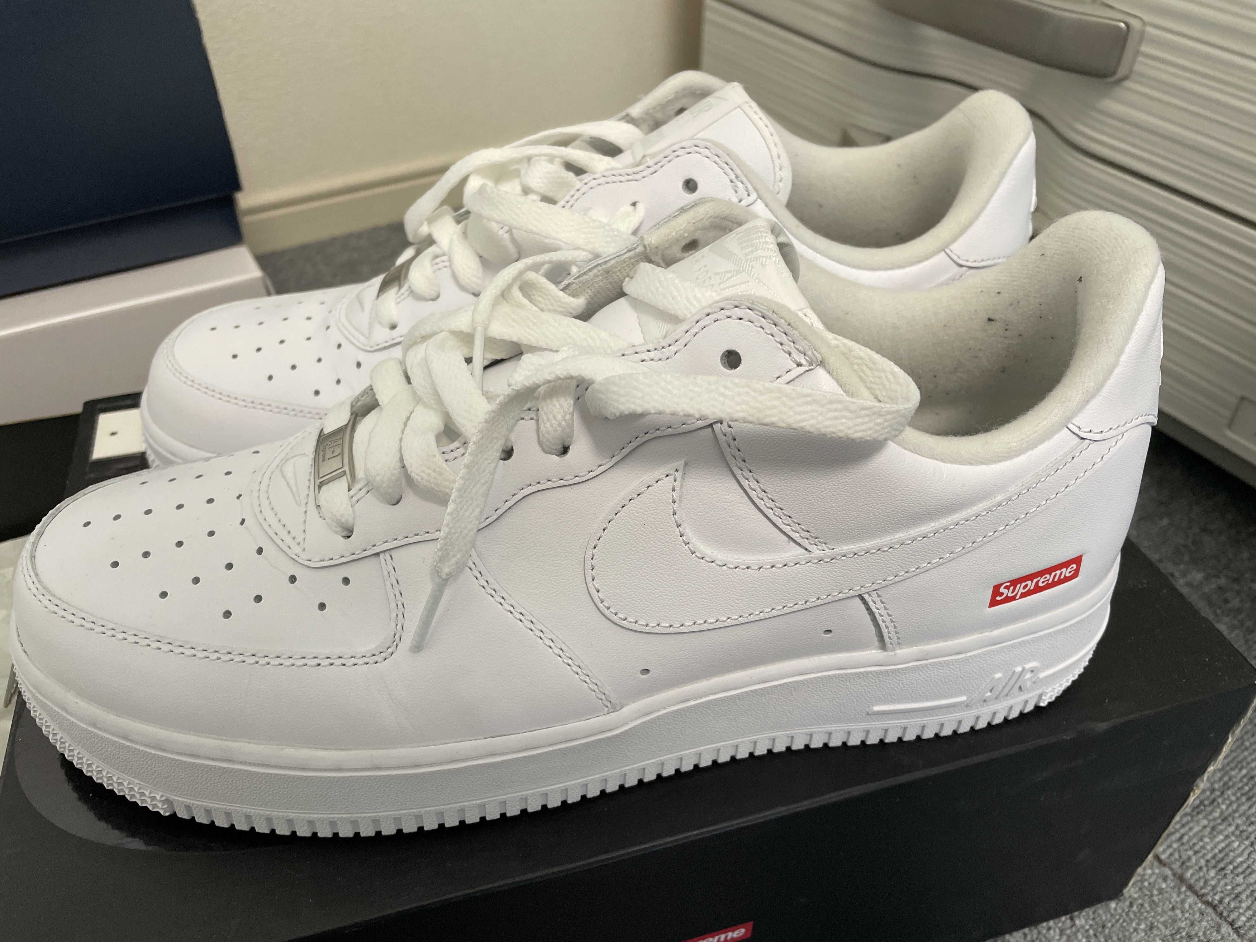 Supreme × Nike Air Force 1 Low "White"