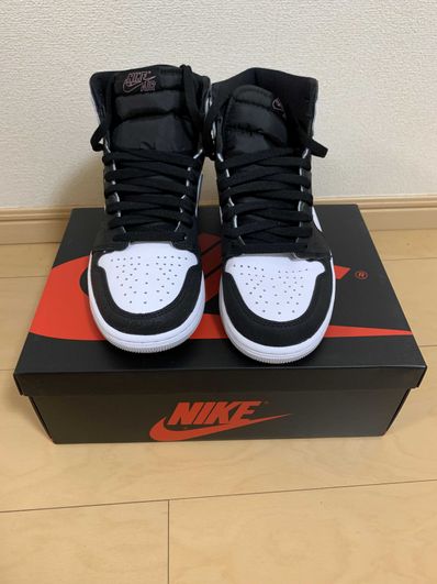 Nike Air Jordan 1 High OG "Bleached Coral"