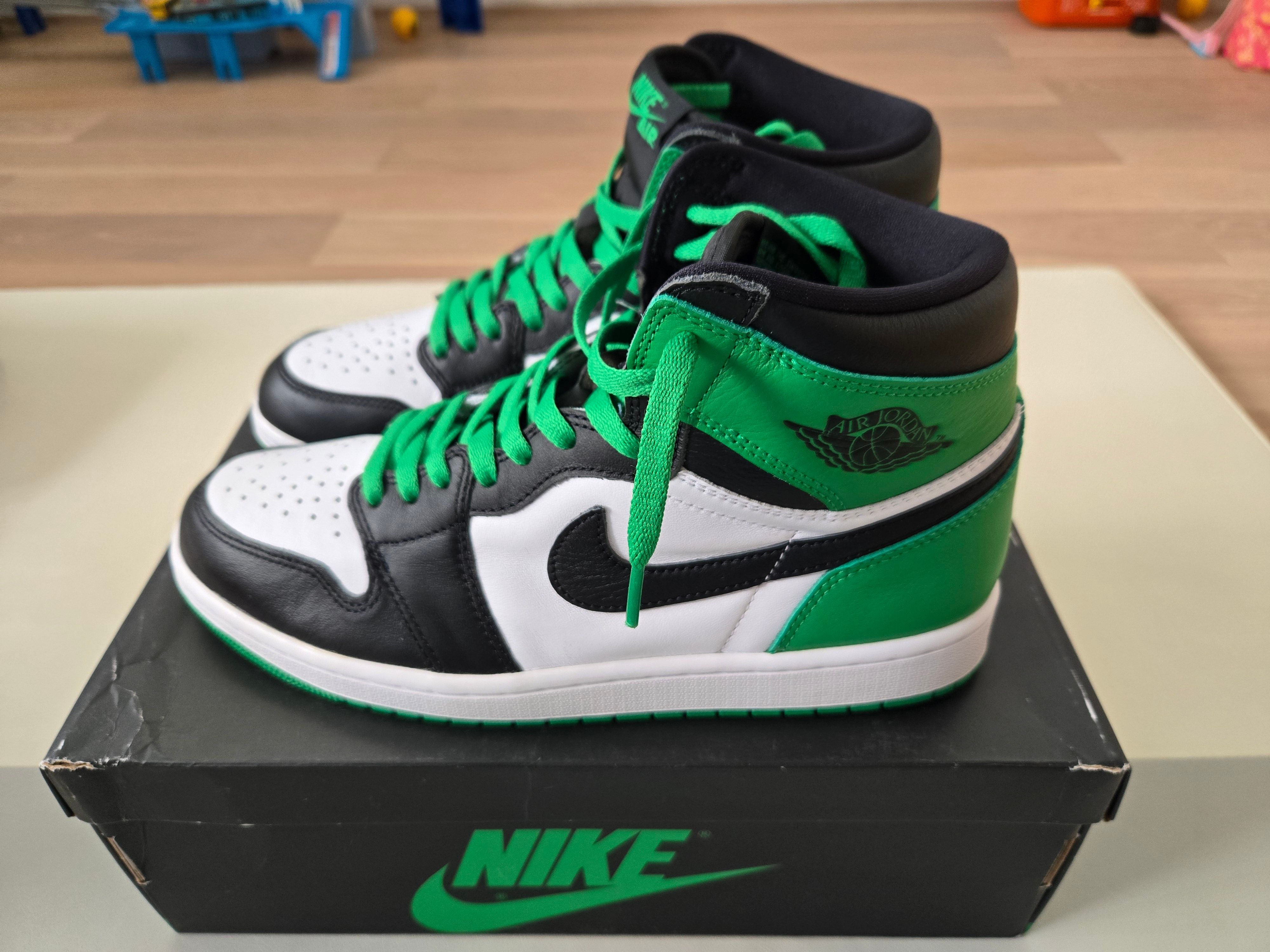 Nike Air Jordan 1 Retro High OG "Celtics/Black and Lucky Green" (2023)