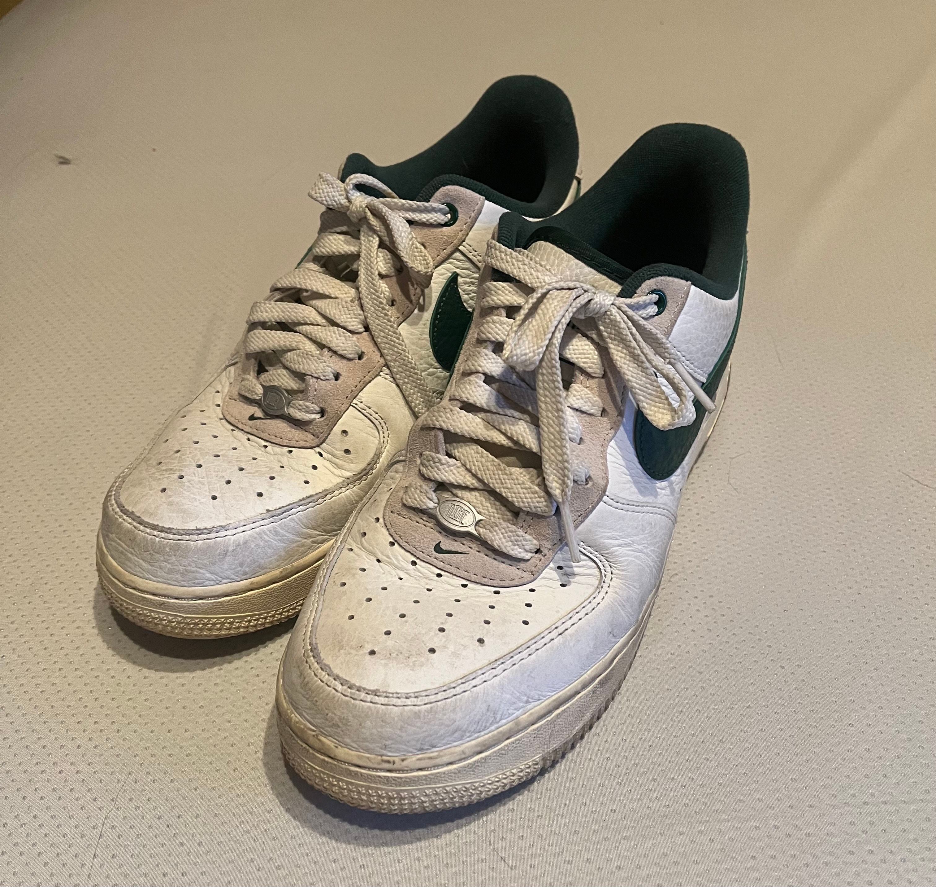 Nike Women's Air Force 1 Low Command Force "Summit White/Gorge Green"