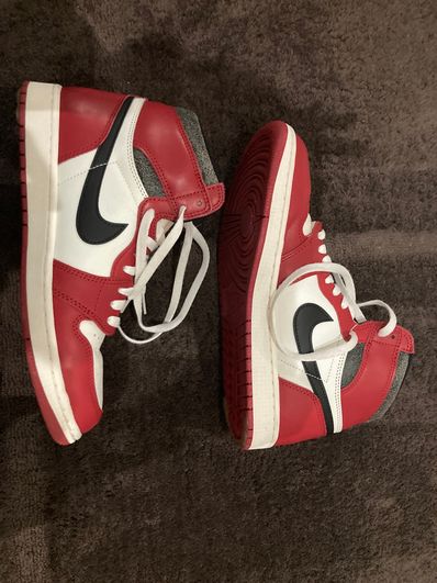 Nike Air Jordan 1 High OG "Lost & Found/Chicago"