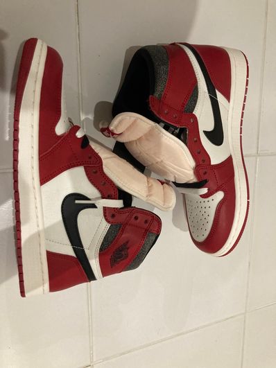 Nike Air Jordan 1 High OG "Lost & Found/Chicago"