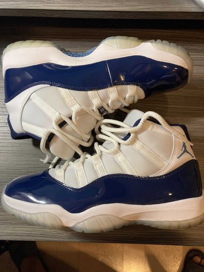 Nike Air Jordan 11 Retro "UNC Win Like 82"
