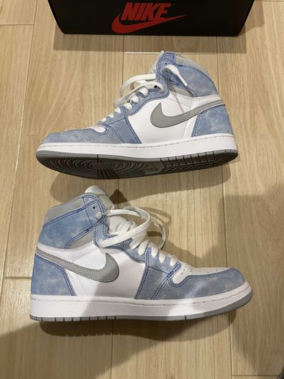 Nike Air Jordan 1 High OG "Hyper Royal"