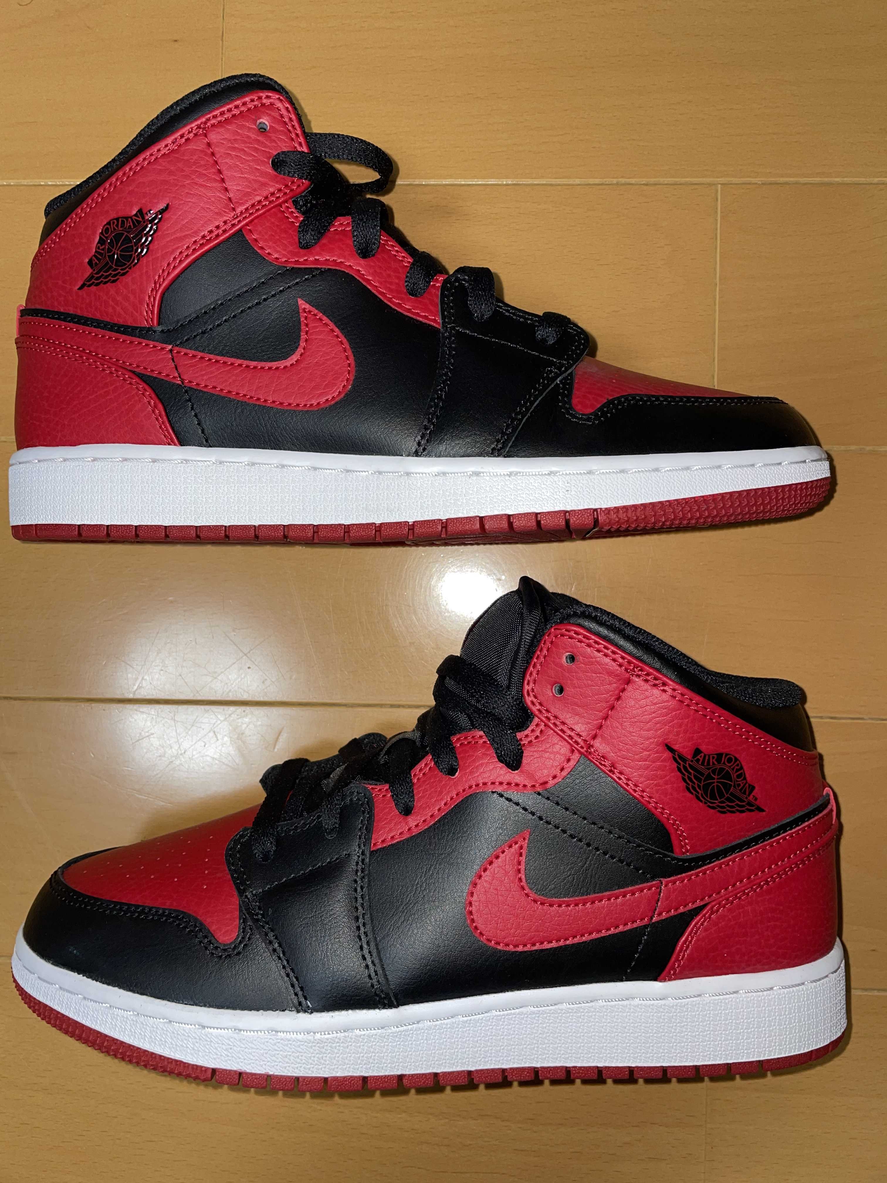 Nike GS Air Jordan 1 Mid "Bred"