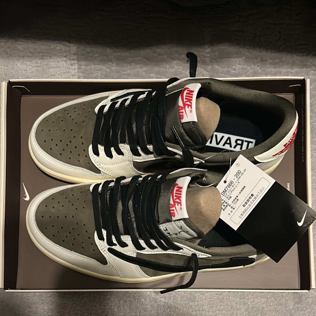 Travis Scott × Nike Air Jordan 1 Low OG SP "Reverse Olive"