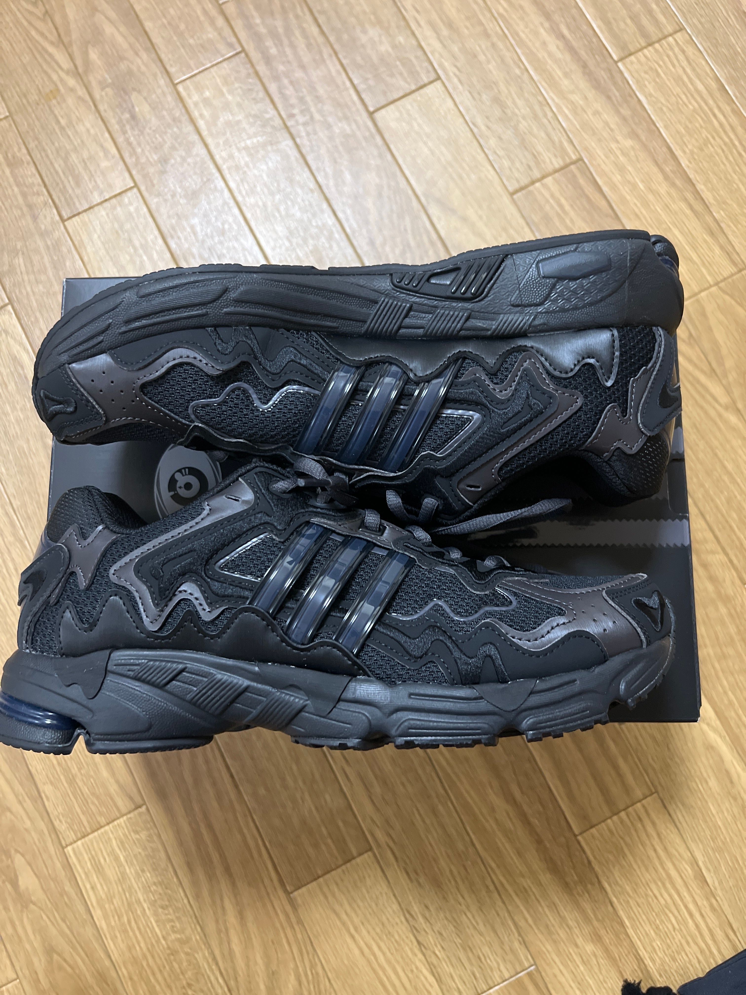 Bad Bunny × adidas Response CL "Triple Black"