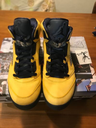 NIKE AIR JORDAN 5 "MICHIGAN"