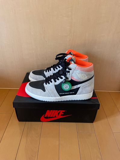 Nike Air Jordan 1 RETRO High OG "Hyper Crimson"
