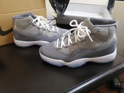 Nike Air Jordan 11 Retro "Cool Grey"