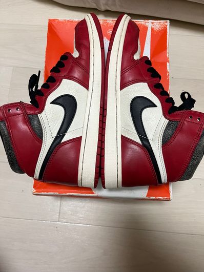 Nike Air Jordan 1 High OG "Lost & Found/Chicago"