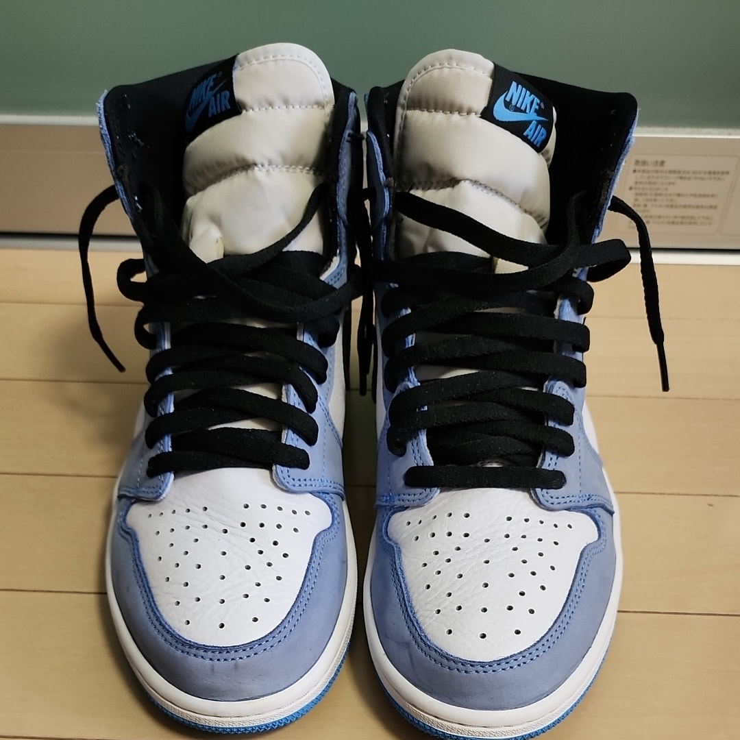 Nike Air Jordan 1 High OG "University Blue"