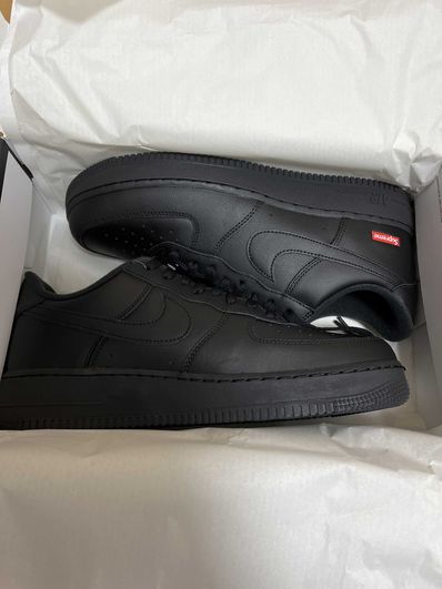 Supreme × Nike Air Force 1 Low "Black"