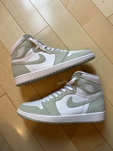 Nike Women's Air Jordan 1 High OG "Seafoam"