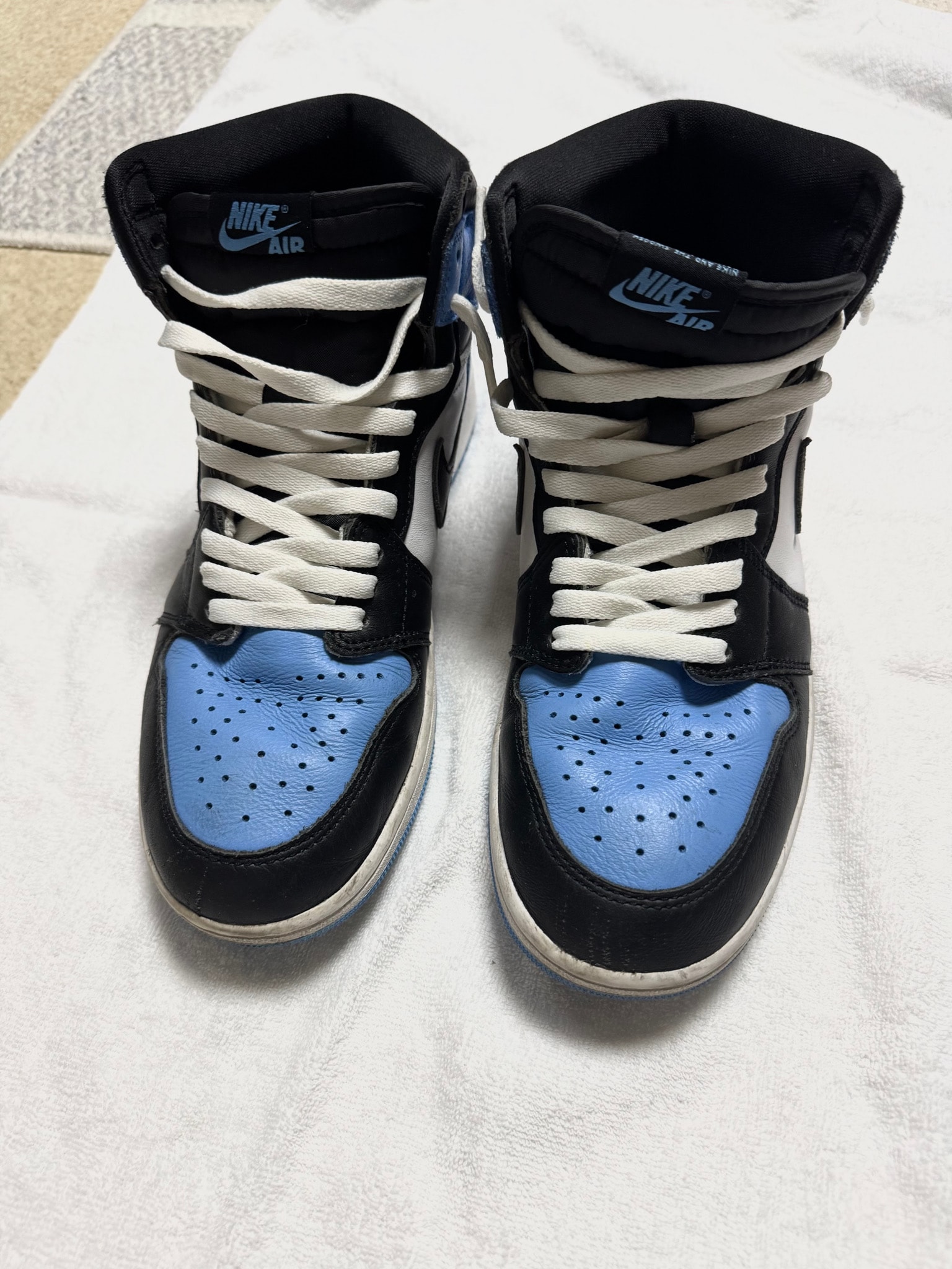 Nike Air Jordan 1 Retro High OG "University Blue/UNC Toe"