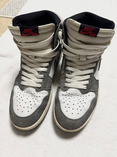 Nike Air Jordan 1 Retro High OG "Black and Smoke Grey"