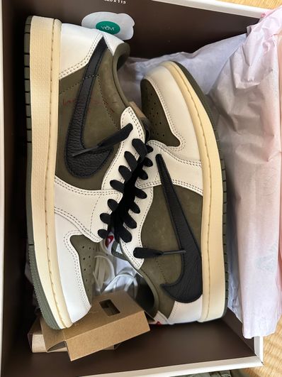 Travis Scott × Nike Air Jordan 1 Low OG SP "Reverse Olive"