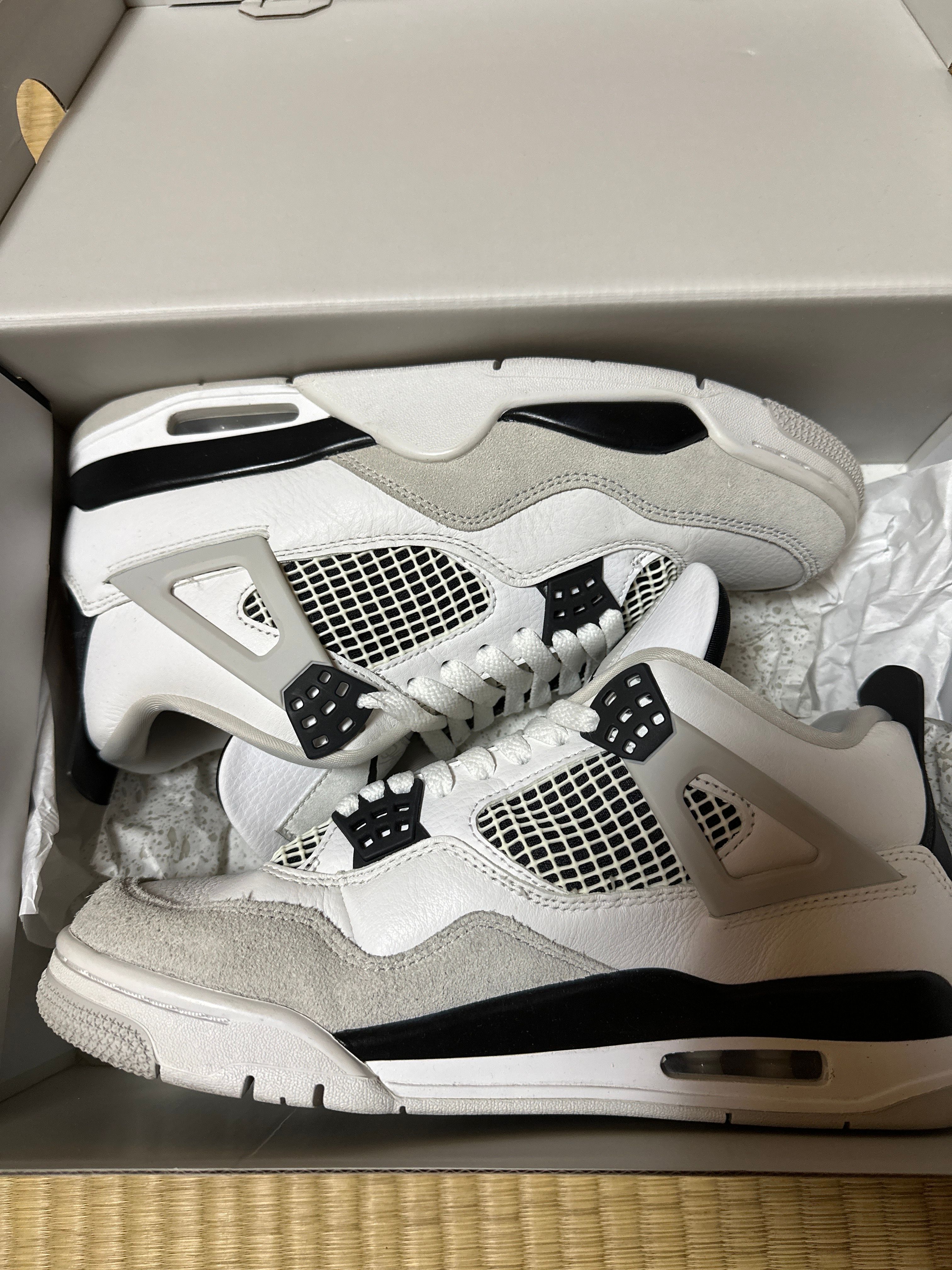 Nike Air Jordan 4 "Military Black"