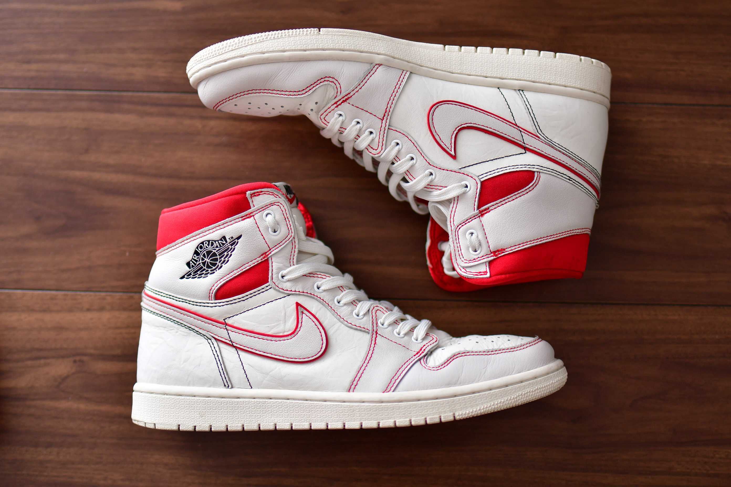 Nike Air Jordan 1 Retro High OG "Sail/University Red"     
