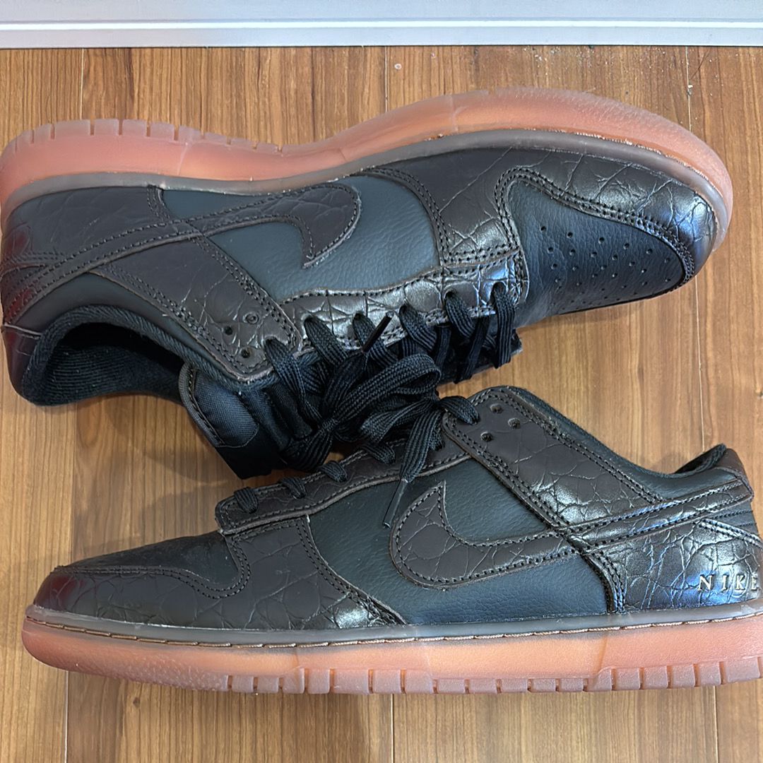 Nike Dunk Low "Velvet Brown and Black"