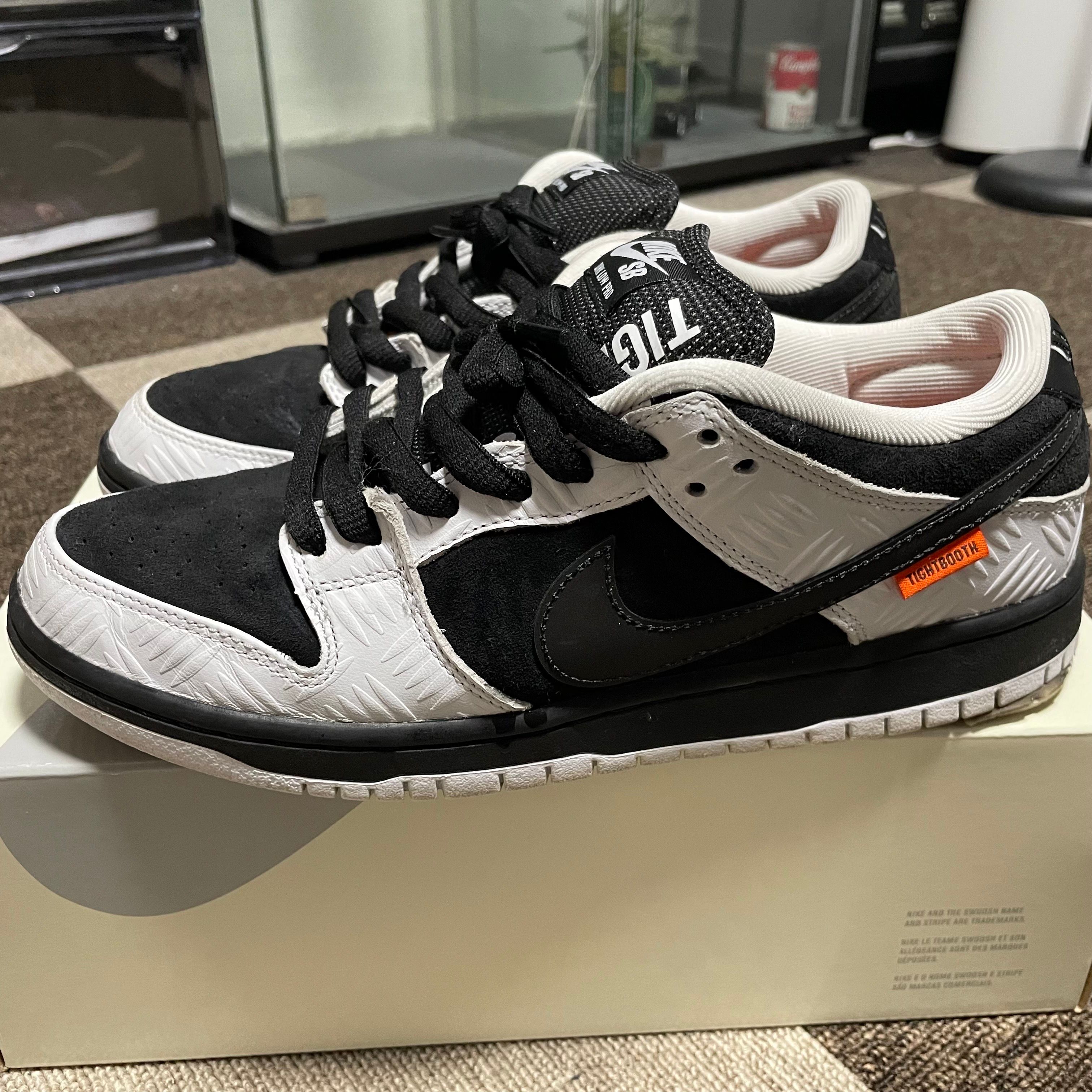 TIGHTBOOTH × Nike SB Dunk Low Pro QS "Black and White"
