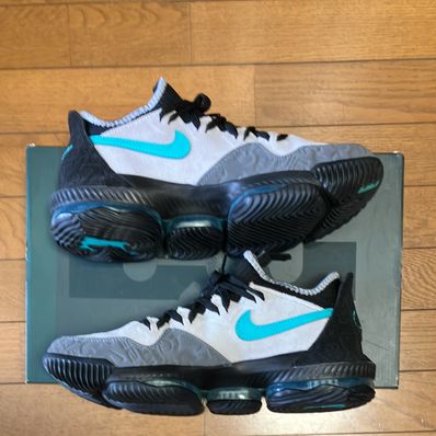 atmos × Nike LeBron 16 "Clear Jade"