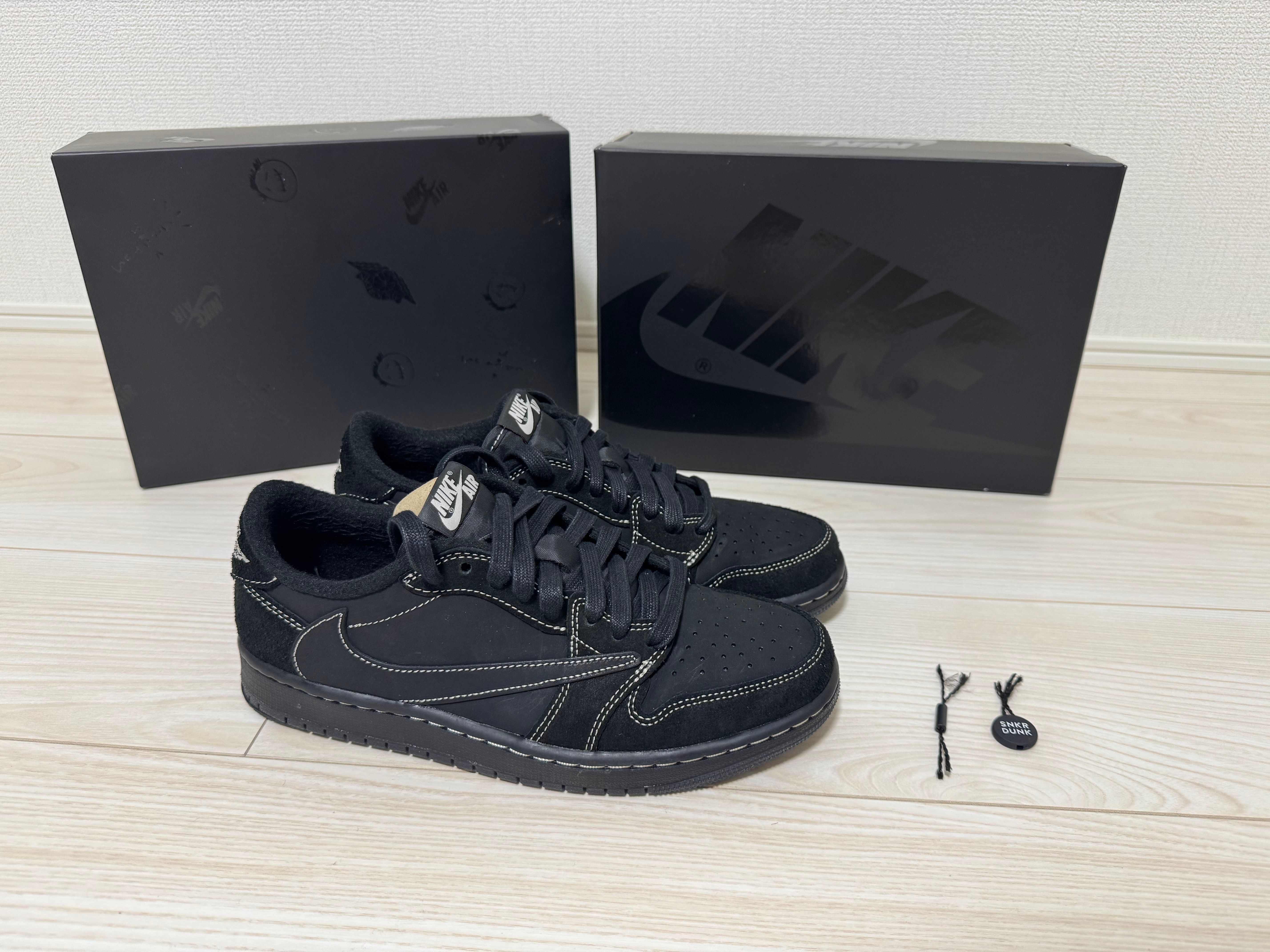 Travis Scott × Nike Air Jordan 1 Low OG SP "Black Phantom"