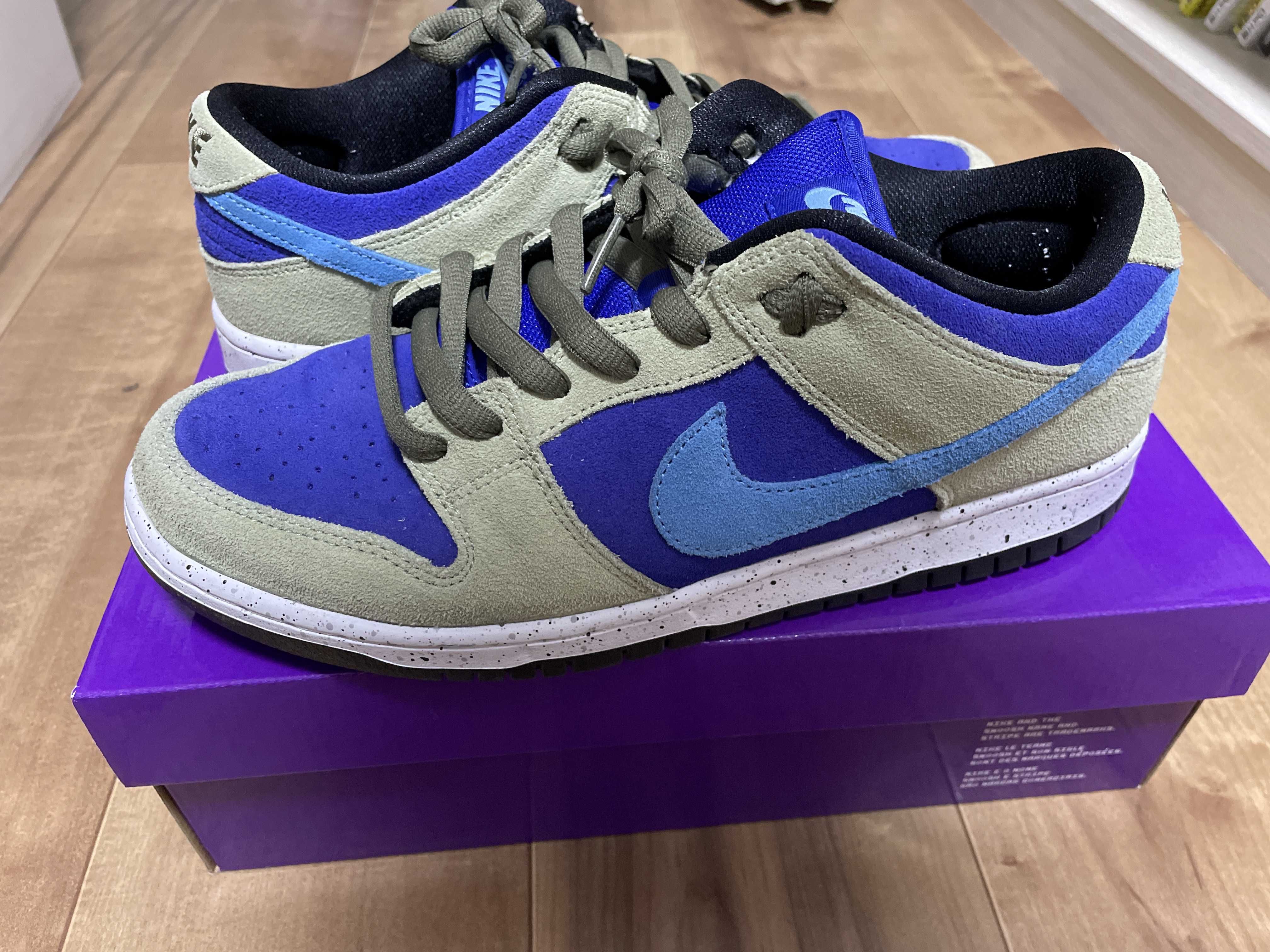 Nike SB Dunk Low "Celadon"